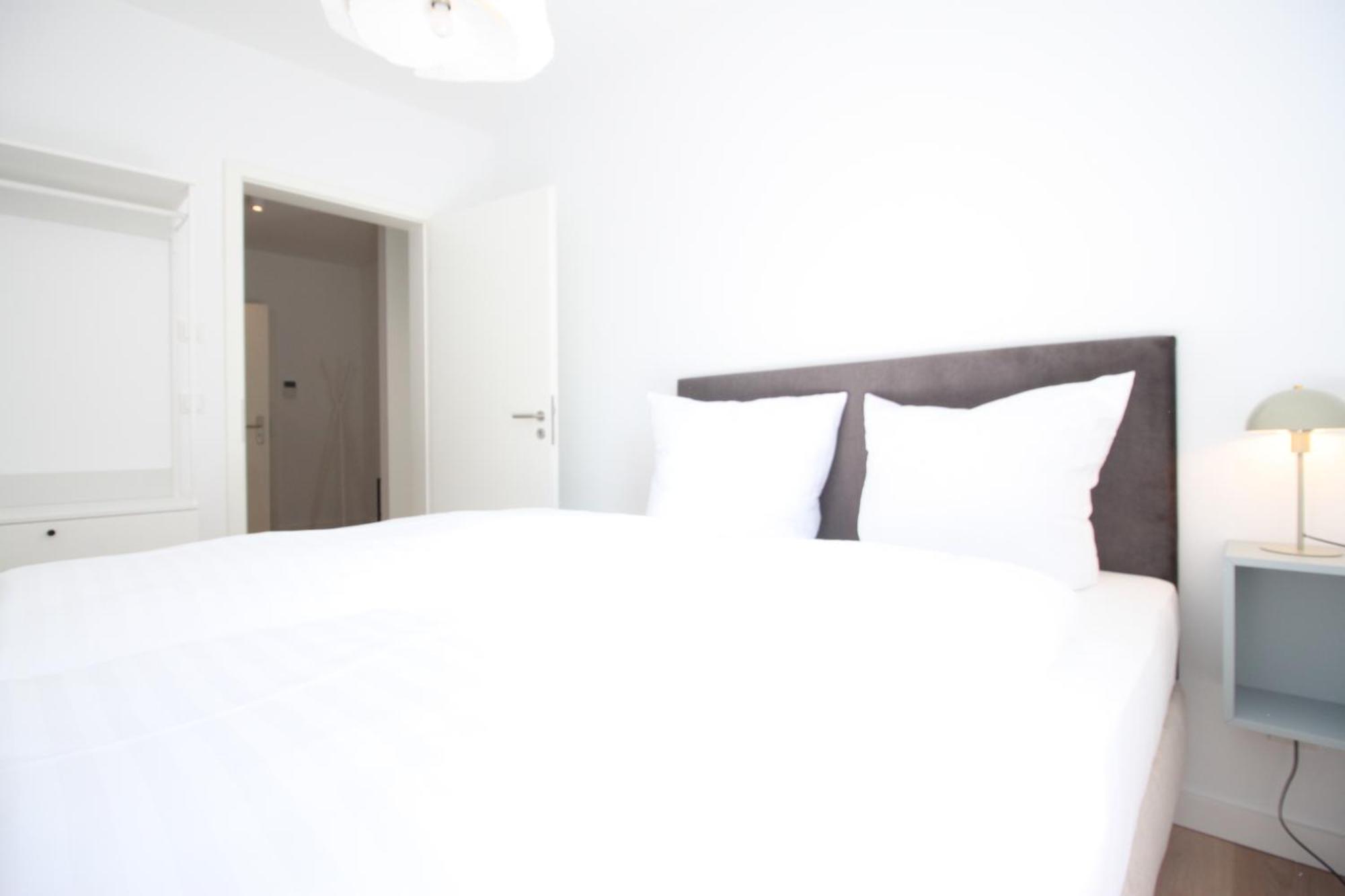 רוסטוק Ferienwohnung Strom Acht - Modern Frisch Inkl Stellplatz, Balkon - 200M Zum Alten Strom מראה חיצוני תמונה