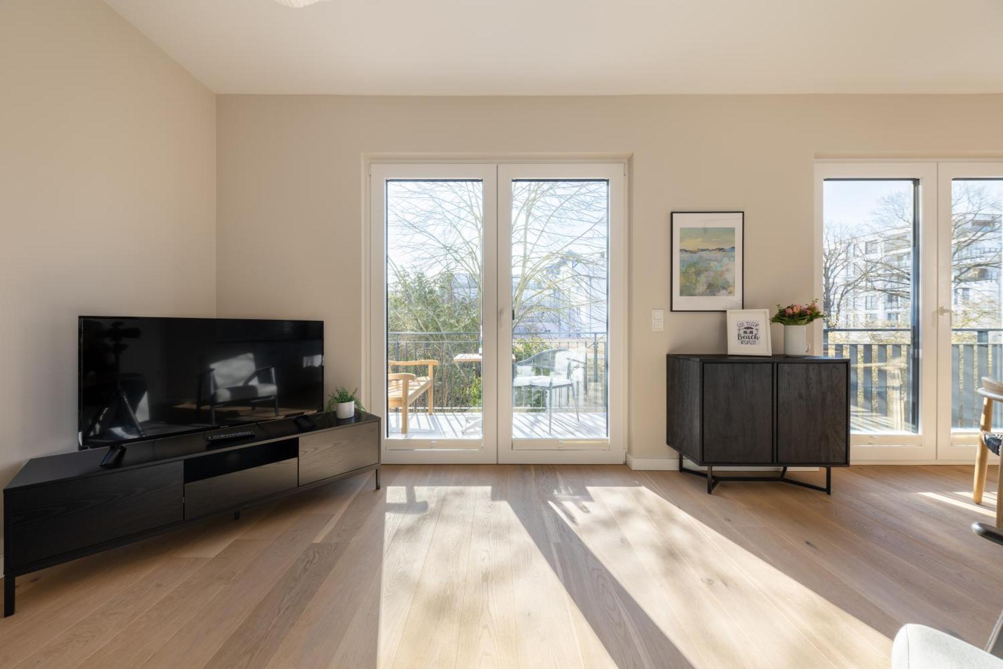 רוסטוק Ferienwohnung Strom Acht - Modern Frisch Inkl Stellplatz, Balkon - 200M Zum Alten Strom מראה חיצוני תמונה